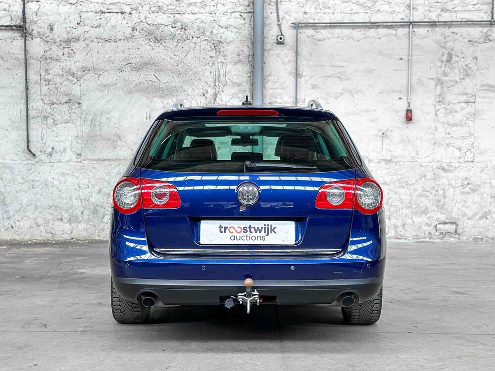 Volkswagen Passat Variant 3.2 V6 Highl. Bns 4M 250pk 2007, 79-XF-VS