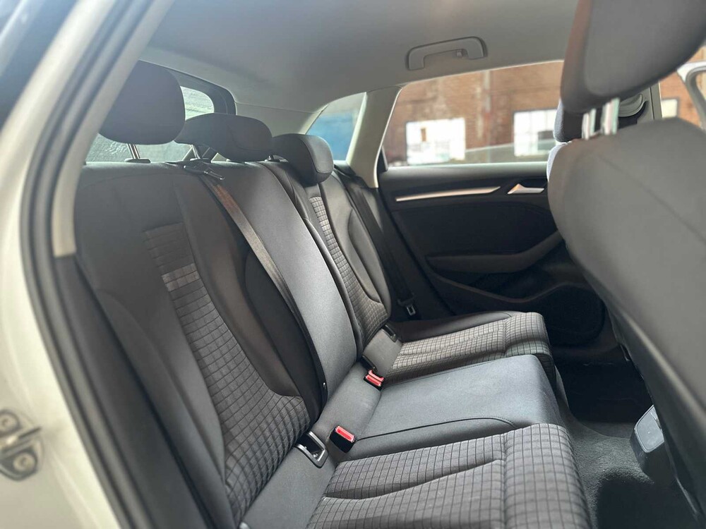 Audi A3 Sportback 1.4 TFSI Ambition Pro Line plus 122pk 2013, 7-KVL-29