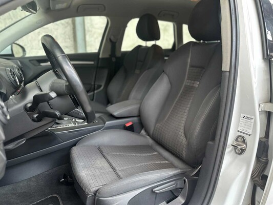Audi A3 Sportback 1.4 TFSI Ambition Pro Line plus 122hp 2013, 7-KVL-29