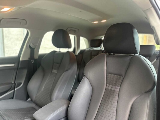 Audi A3 Sportback 1.4 TFSI Ambition Pro Line plus 122hp 2013, 7-KVL-29