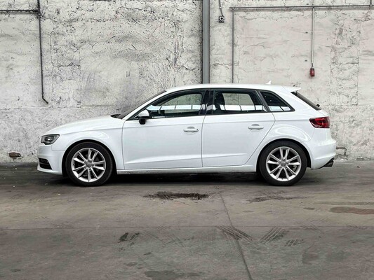 Audi A3 Sportback 1.4 TFSI Ambition Pro Line plus 122hp 2013, 7-KVL-29