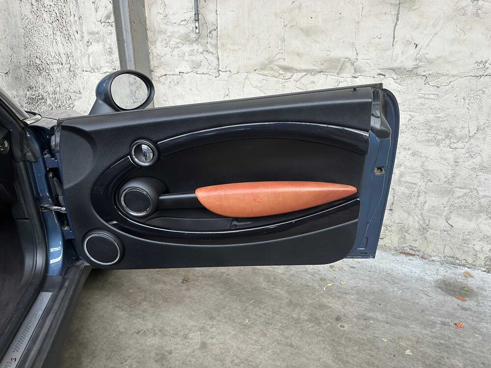 Mini Cooper S Chili Cabriolet  1.6 184pk 2010 (Automaat), 42-NVF-9