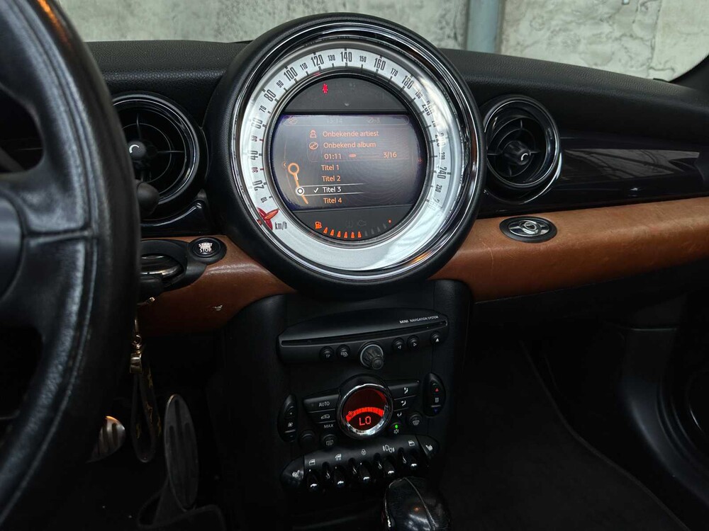 Mini Cooper S Chili Cabriolet  1.6 184pk 2010 (Automaat), 42-NVF-9