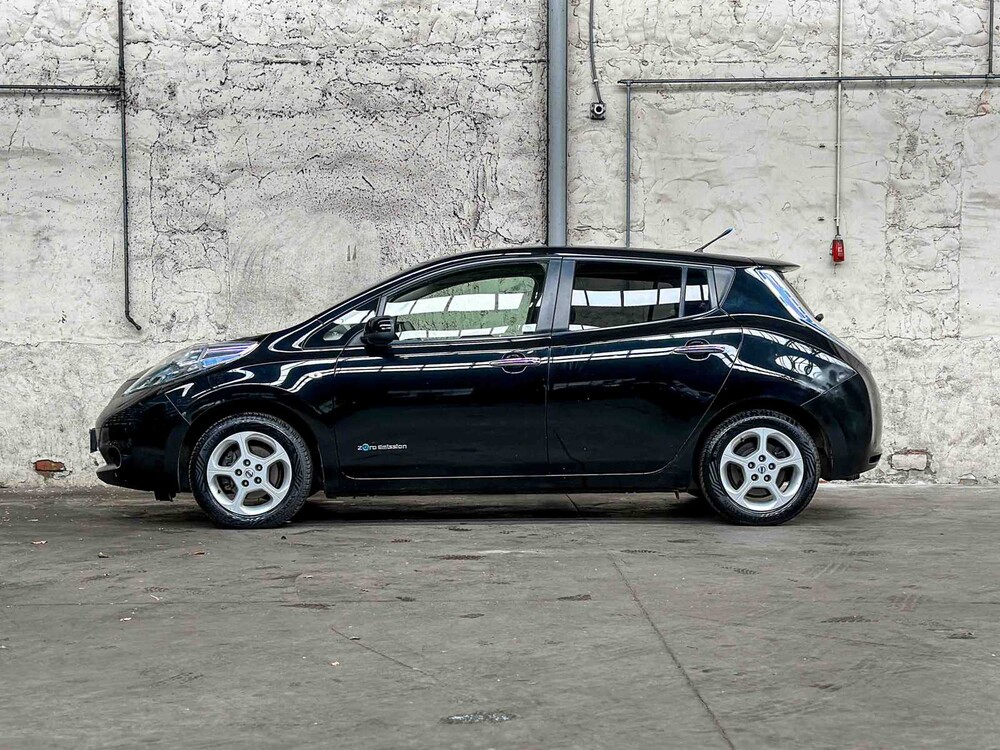 Nissan LEAF Base 24 kWh 2012, 20-ZDD-3