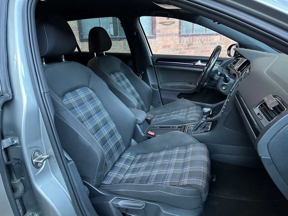 Volkswagen Golf 1.4 TSI GTE 150pk 2015, HP-978-S