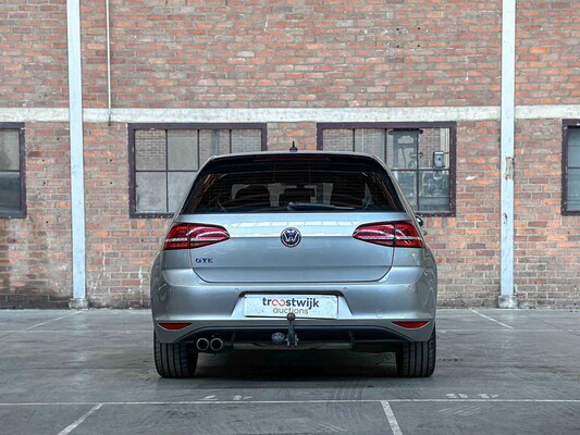 Volkswagen Golf 1.4 TSI GTE 150hp 2015, HP-978-S