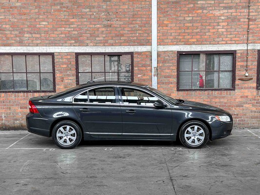 Volvo S80 1.6 T4 Kinetic 179hp 2011, 90-SJP-1