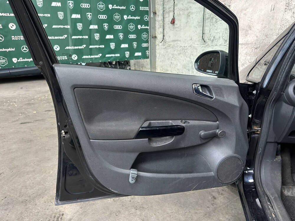 Opel Corsa 1.0-12V Essentia 60pk 2008, 46-ZK-BN