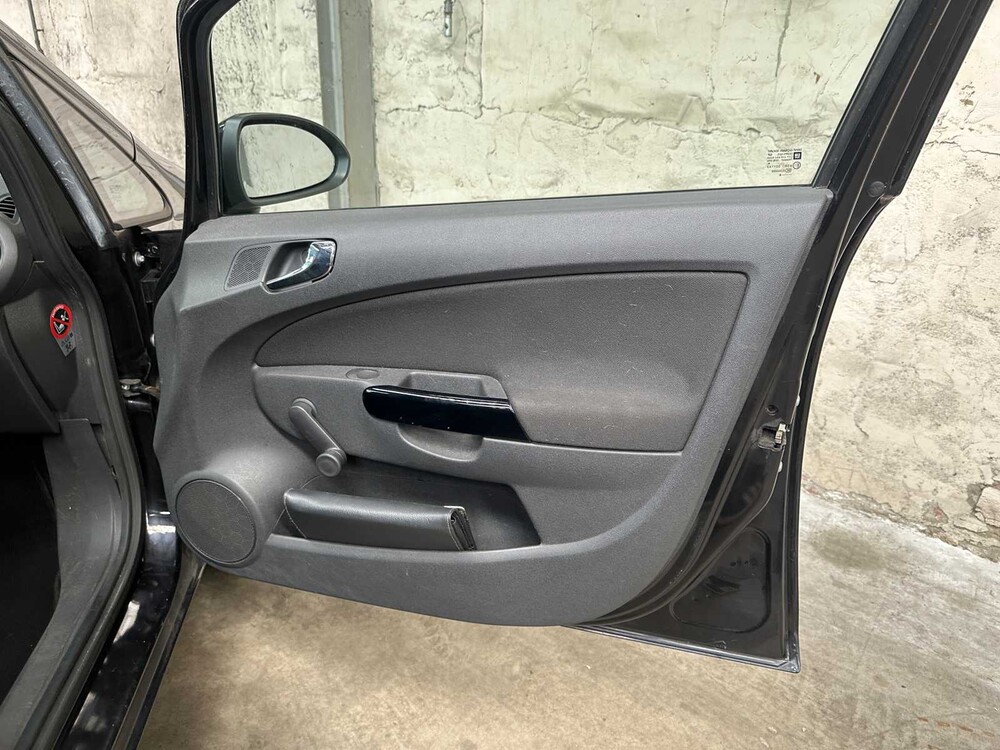 Opel Corsa 1.0-12V Essentia 60pk 2008, 46-ZK-BN