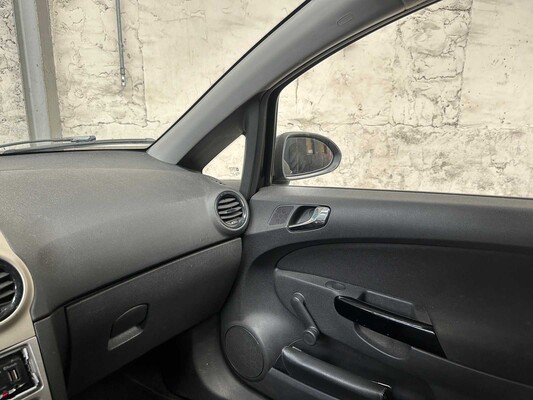 Opel Corsa 1.0-12V Essentia 60hp 2008, 46-ZK-BN