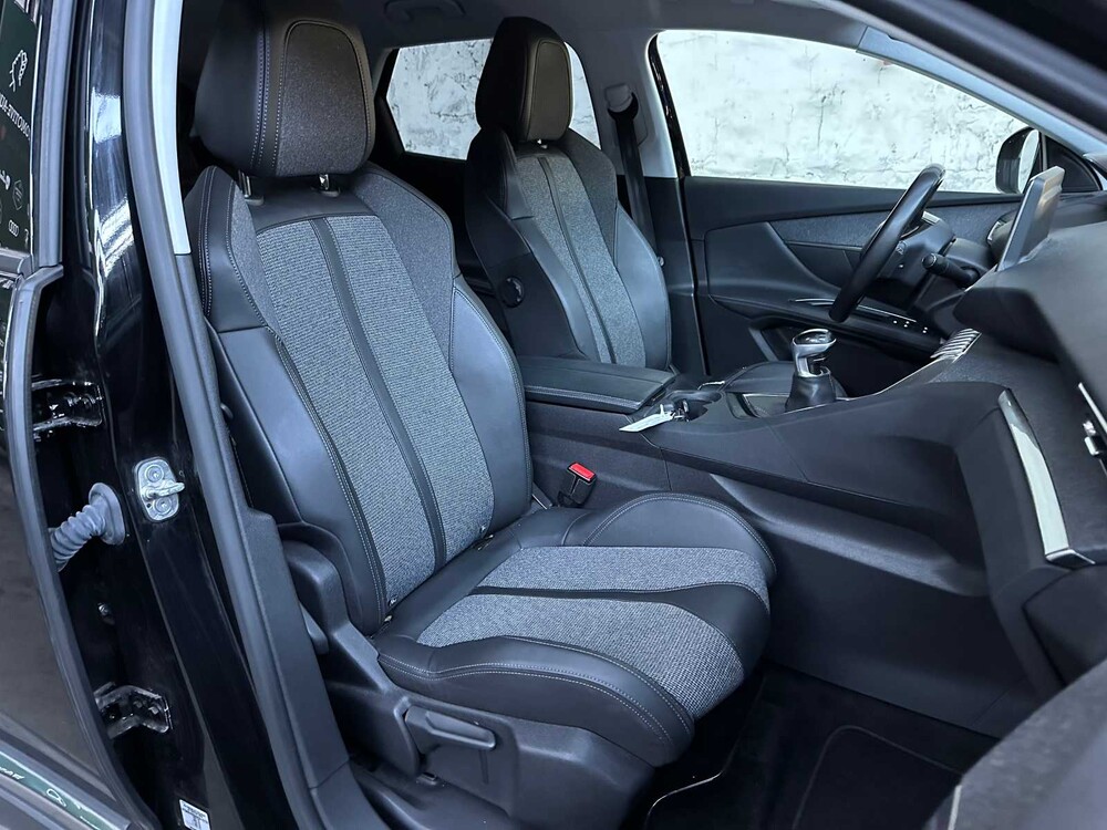 Peugeot 3008 1.2 PureTech BL Prem 131pk 2020, G-568-ZG