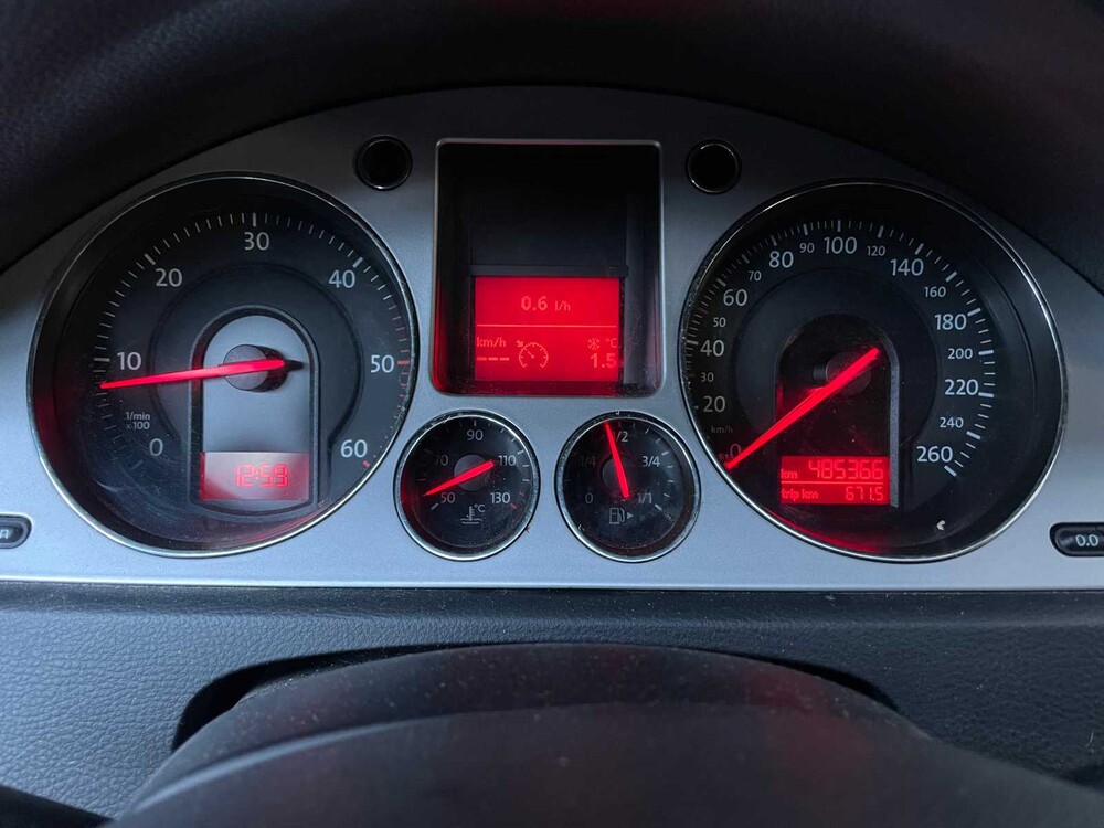 Volkswagen Passat Variant 2.0 TDI Highline 140pk 2008, 29-ZKV-8