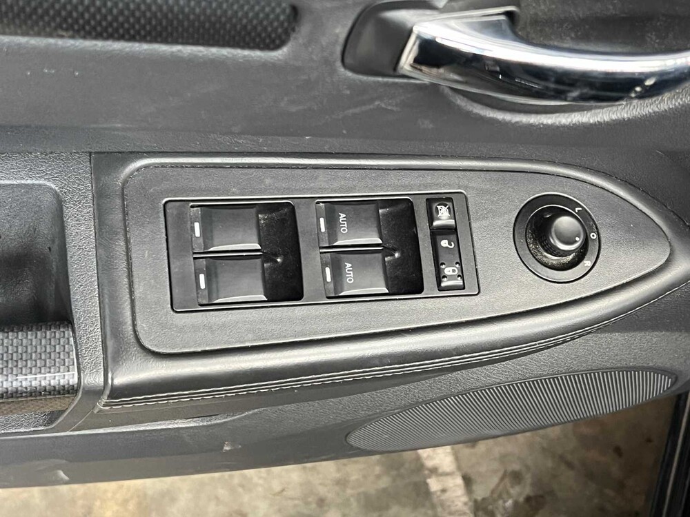 Dodge Charger SRT8 6.1 V8 425PS 2008 Youngtimer