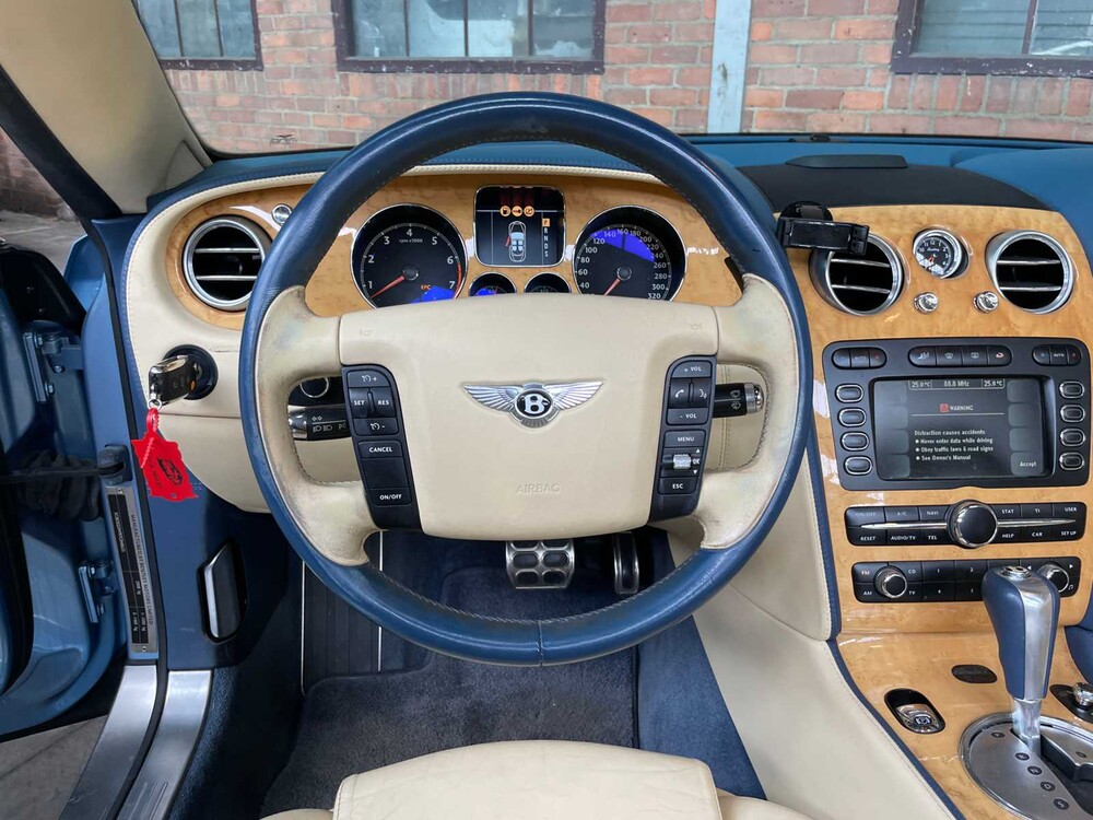 Bentley Continental GTC 6.0 W12 560PS 2007 Youngtimer