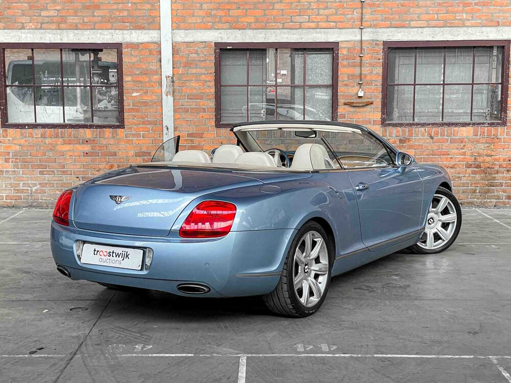 Bentley Continental GTC 6.0 W12 560PS 2007 Youngtimer