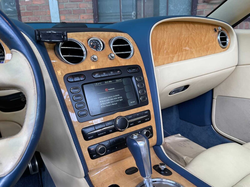 Bentley Continental GTC 6.0 W12 560PS 2007 Youngtimer