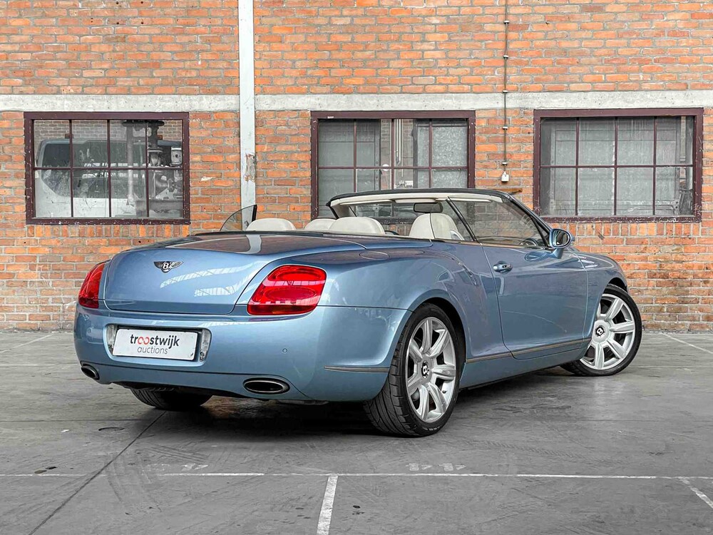 Bentley Continental GTC 6.0 W12 560PS 2007 Youngtimer