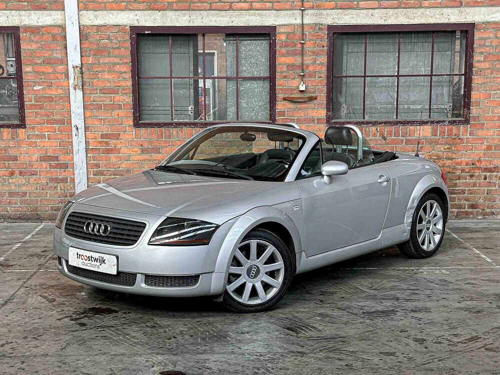 Audi TT Roadster 1.8 5V Turbo 179PS 2000 Cabrio, 21-XB-BL Youngtimer