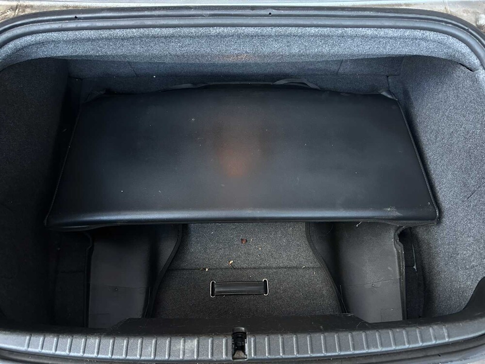 Audi TT Roadster 1.8 5V Turbo 179PS 2000 Cabrio, 21-XB-BL Youngtimer