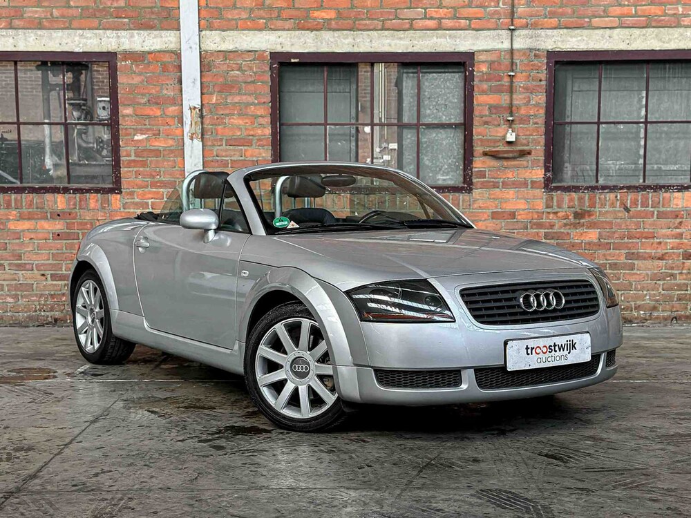 Audi TT Roadster 1.8 5V Turbo 179PS 2000 Cabrio, 21-XB-BL Youngtimer