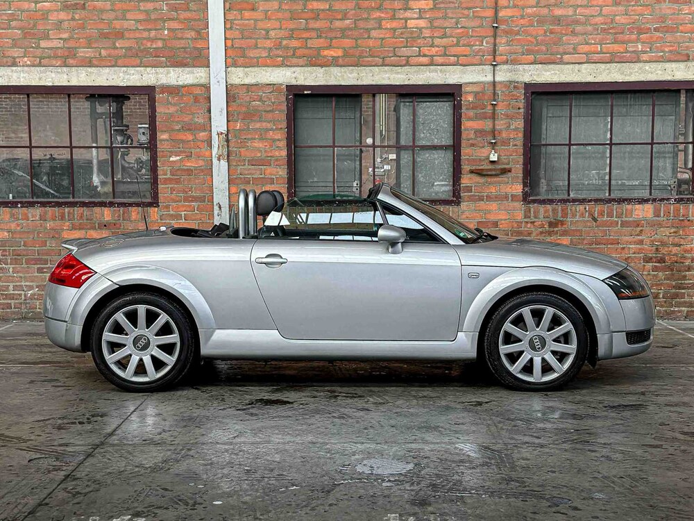 Audi TT Roadster 1.8 5V Turbo 179PS 2000 Cabrio, 21-XB-BL Youngtimer