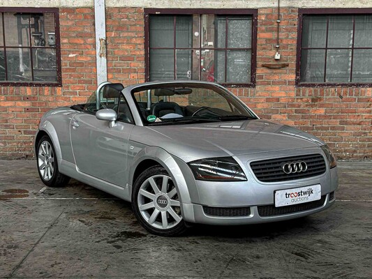Audi TT Roadster 1.8 5V Turbo 179hp 2000 Convertible, 21-XB-BL Youngtimer