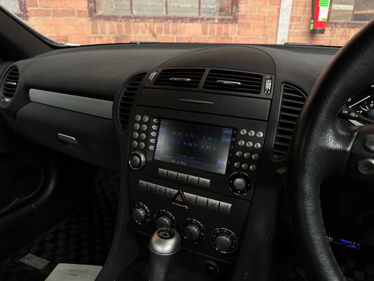 Mercedes-Benz SLK350 3.5 V6 272hp 2005 AIRSCARF SLK-Class Youngtimer