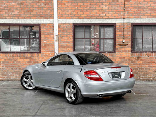 Mercedes-Benz SLK350 3.5 V6 272hp 2005 AIRSCARF SLK-Class Youngtimer