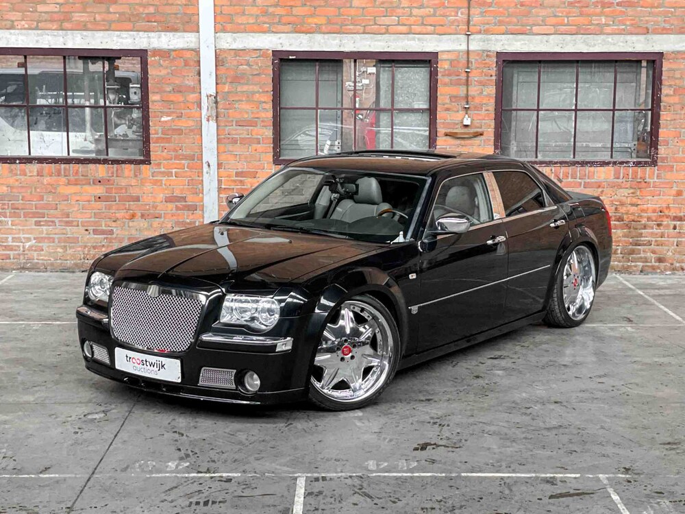 Chrysler 300C HEMI 5.7 V8 340PS 2005 Youngtimer