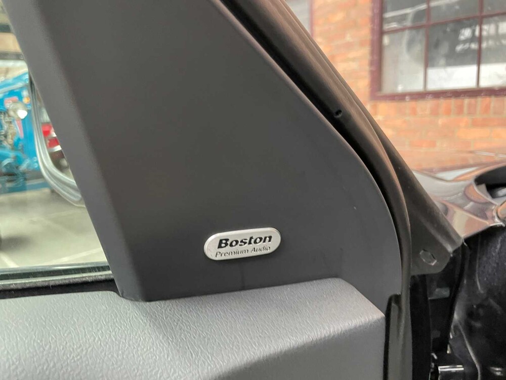 Chrysler 300C HEMI 5.7 V8 340PS 2005 Youngtimer