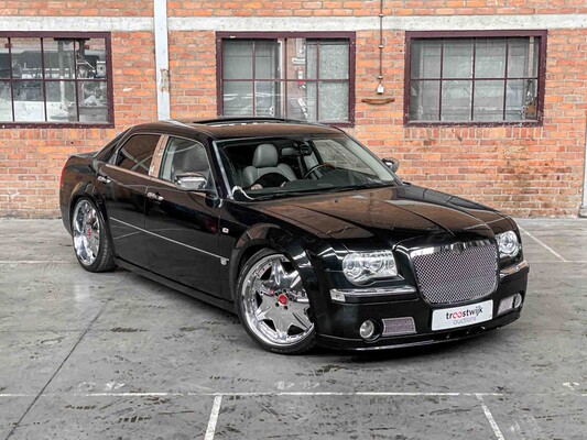 Chrysler 300C HEMI 5.7 V8 340hp 2005 Youngtimer