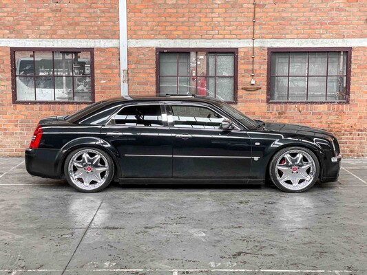 Chrysler 300C HEMI 5.7 V8 340hp 2005 Youngtimer
