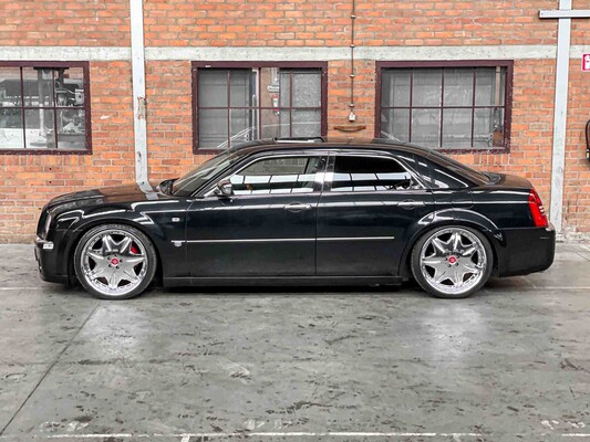 Chrysler 300C HEMI 5.7 V8 340hp 2005 Youngtimer