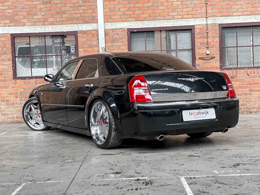 Chrysler 300C HEMI 5.7 V8 340hp 2005 Youngtimer