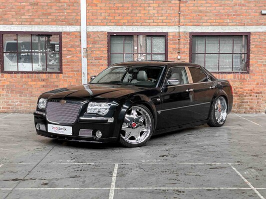 Chrysler 300C HEMI 5.7 V8 340hp 2005 Youngtimer