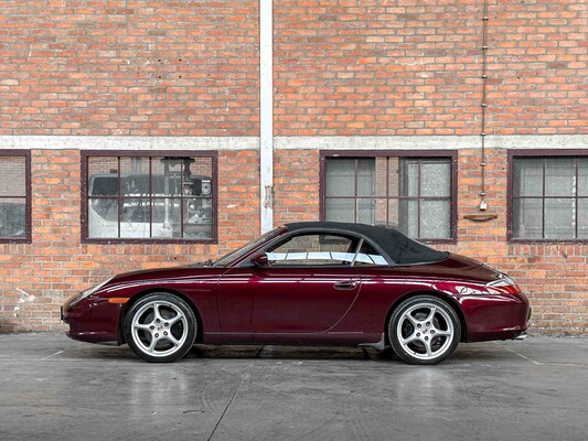 Porsche 911 Cabriolet 996 Carrera 3.6 320hp 2004 Youngtimer
