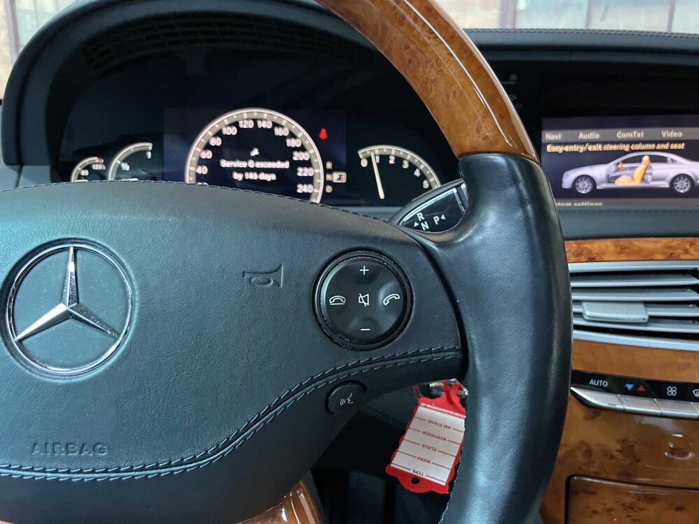 Mercedes-Benz CL600 5.5 V12 517PS 2007 -Youngtimer-