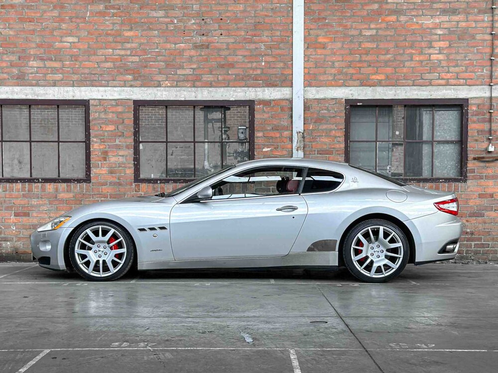 Maserati GranTurismo 4.2 V8 405PS 2009 YOUNGTIMER