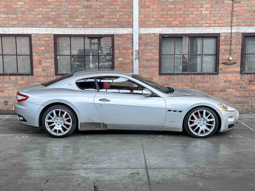 Maserati GranTurismo 4.2 V8 405PS 2009 YOUNGTIMER