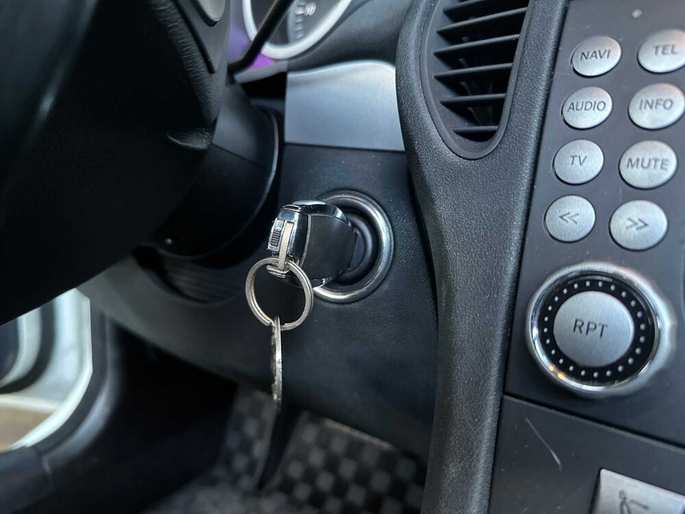 Mercedes-Benz SLK350 3.5 V6 Lufttuch 272PS 2006 SLK-Klasse Youngtimer