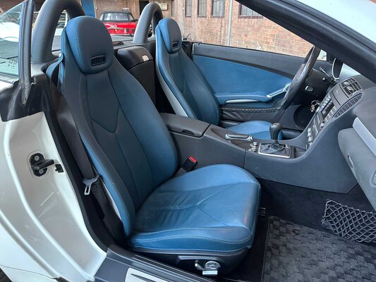 Mercedes-Benz SLK350 3.5 V6 272hp 2006 SLK-Class