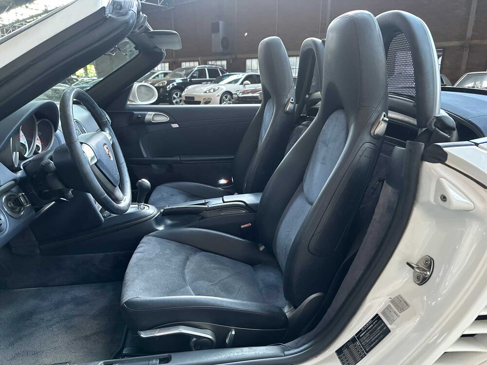 Porsche Boxster 987 2.7 245PS 2006 YOUNGTIMER