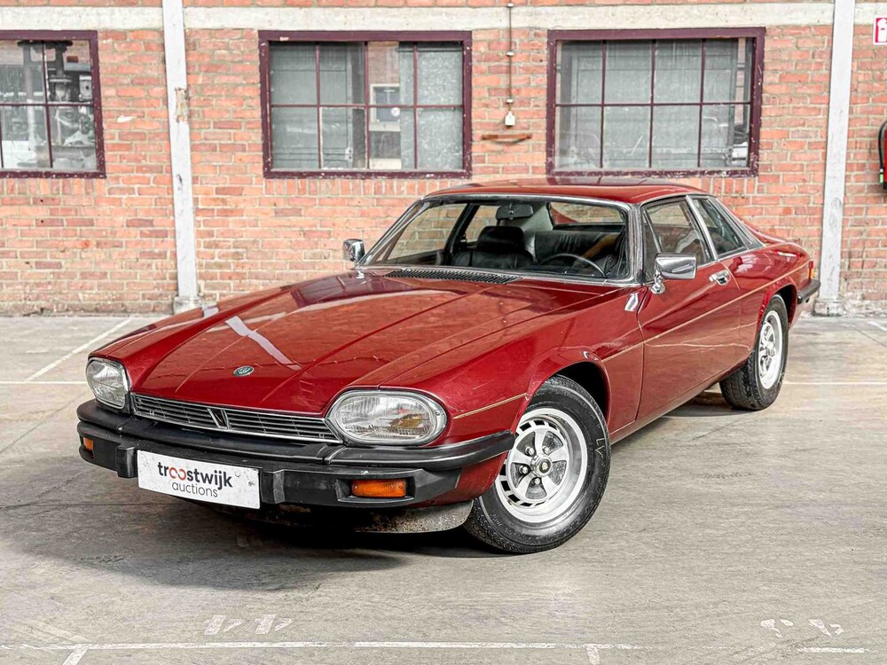 Jaguar XJS 5.3 V12 Coupé 295PS 1977 (Original-NL), PT-03-FN