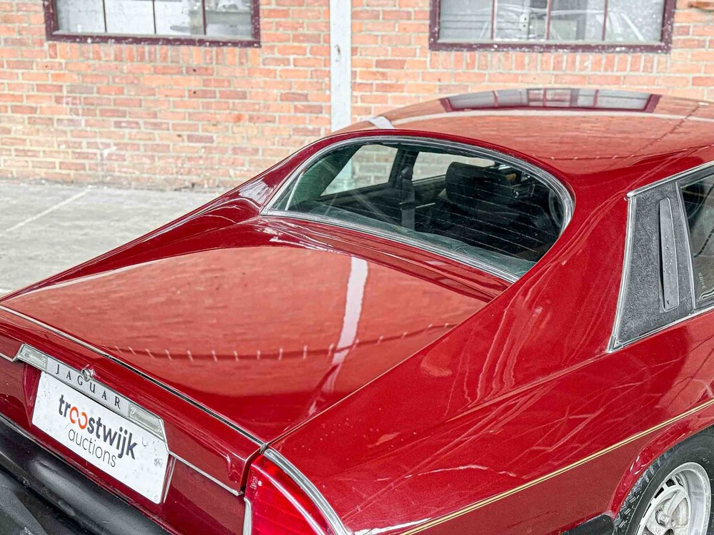 Jaguar XJS 5.3 V12 Coupé 295PS 1977 (Original-NL), PT-03-FN