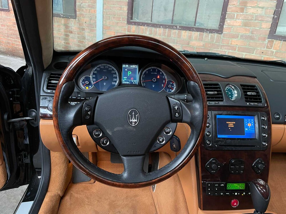 Maserati Quattroporte 4.2 V8 400HP ZF Automatik 2008 Youngtimer