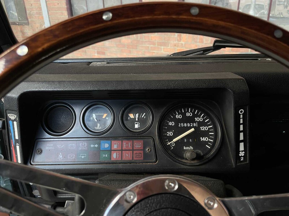Land Rover Defender 90 Verdeck 2.5l 115PS 1993
