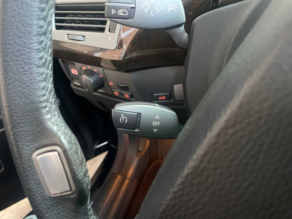 BMW 745Li Long Executive E65 4.4 V8 333PS 2005 -Youngtimer-