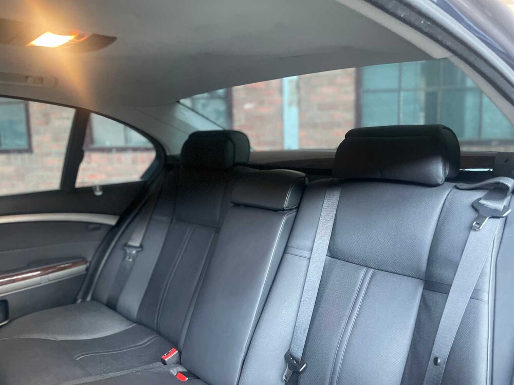 BMW 745Li Long Executive E65 4.4 V8 333PS 2005 -Youngtimer-