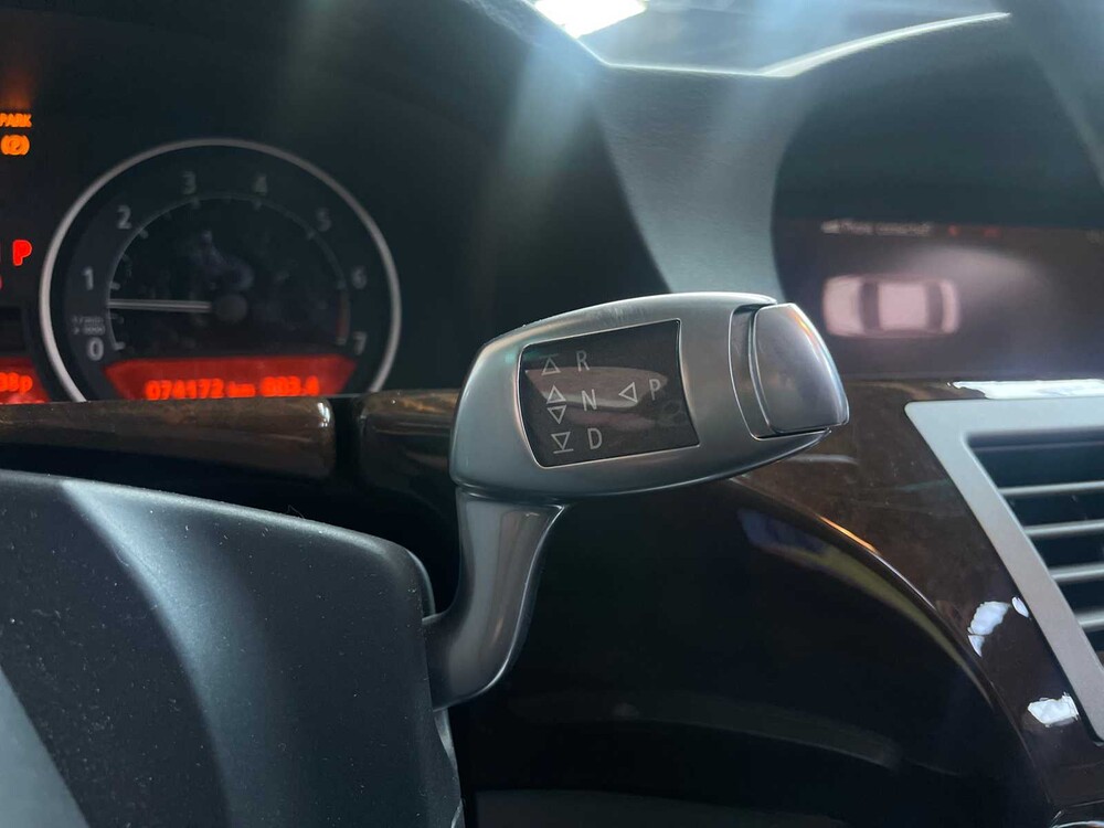 BMW 745Li Long Executive E65 4.4 V8 333PS 2005 -Youngtimer-