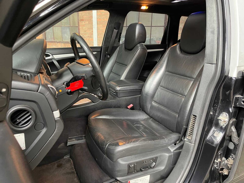 Porsche Cayenne Turbo 4.8 V8 500PS 2009 Youngtimer